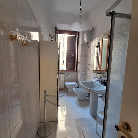 Al Viale * أنكونا