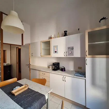 Al Viale Apartment *